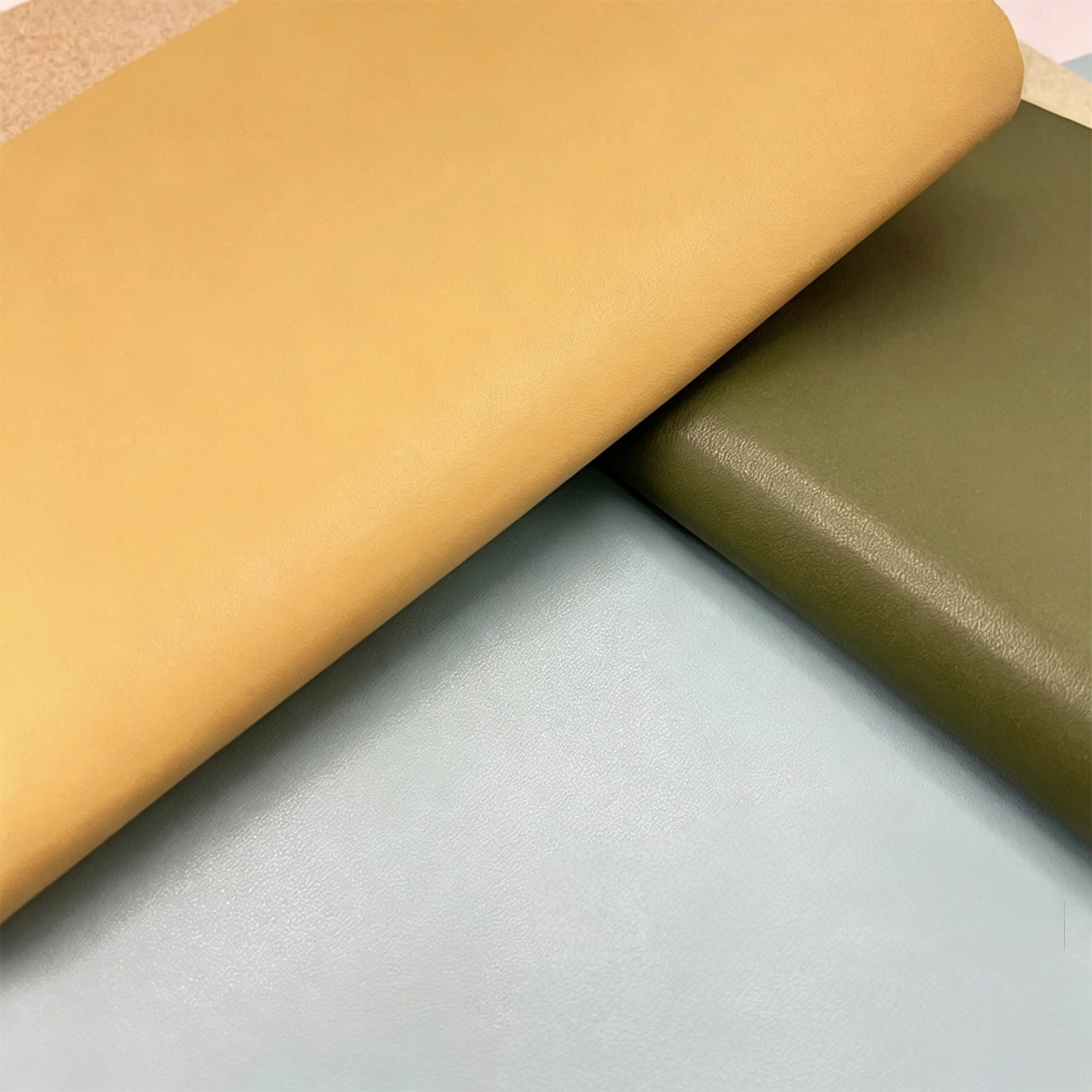 0.6mm Calfskin Grain Microfiber Leather — Shoe Lining & Bag Material | 300+ Colors In Stock